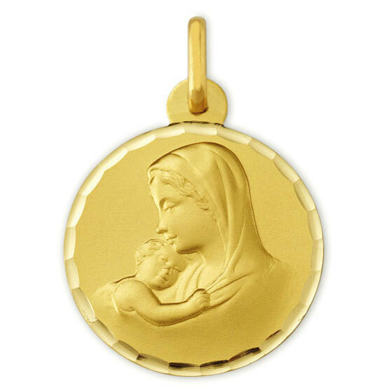 Photo de Médaille Vierge à l'enfant douceur ciselée - Or jaune 18ct