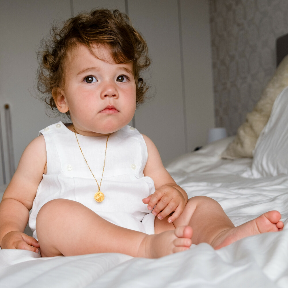 Photo de Médaille Ange à l'oiseau et l'agneau - Or jaune 9ct